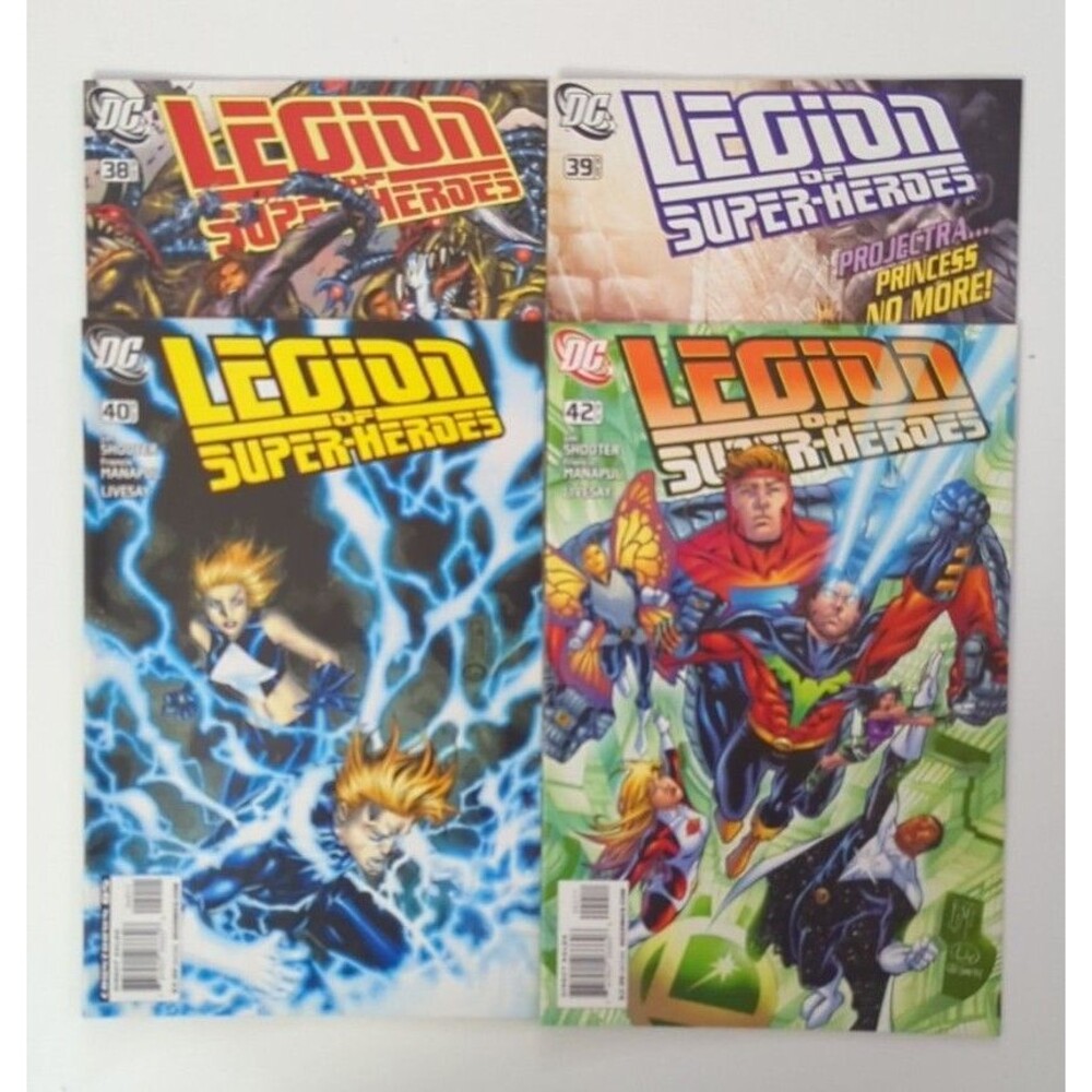 Lot Of 4 2008 DC Legion Of Superheroes Comics #38-40 & 42 VF/NM